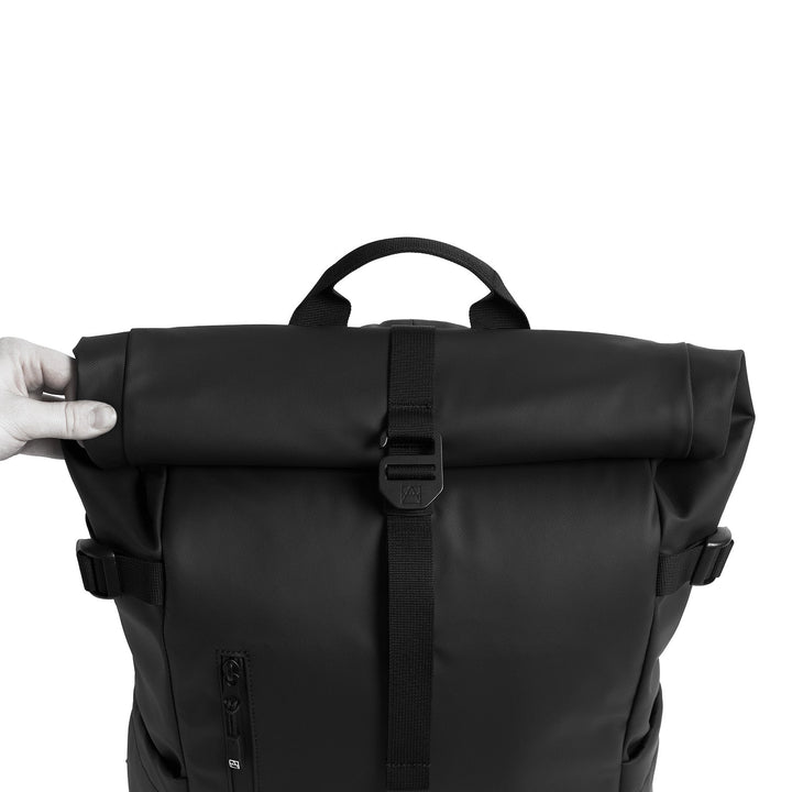 Stubble & Co The Roll Top 20L Black A - Merchant Menswear
