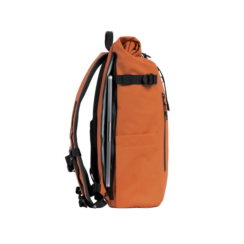 Stubble & Co The Roll Top 20L Rust - Merchant Menswear