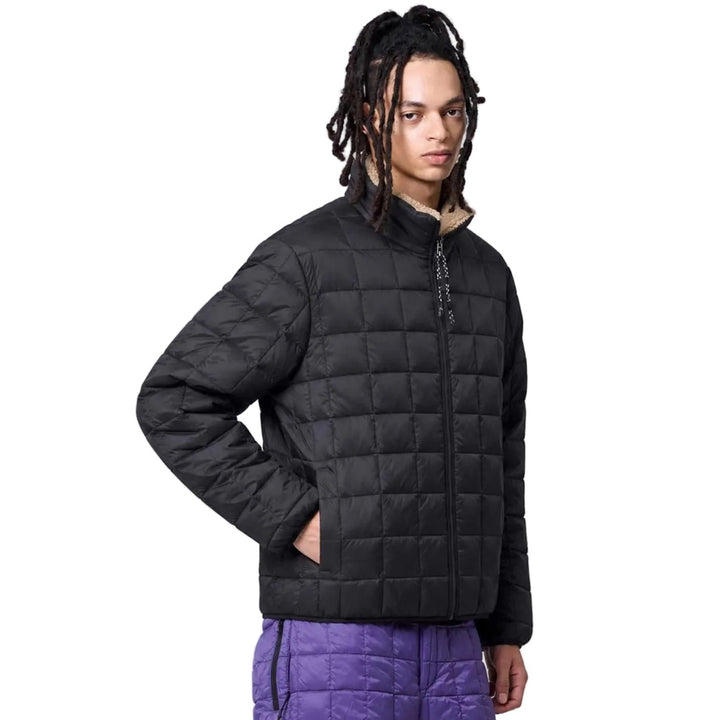 Taion Hi Neck Boa Fleece Mountain Reversible Jacket Black x Beige - Merchant Menswear